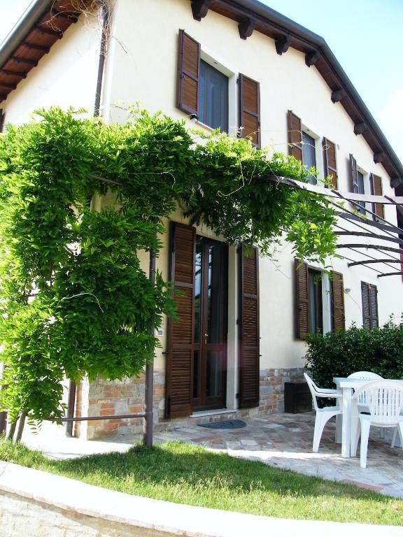 Villa Agriturismo Il Vecchio Mandorlo Perugia Zimmer foto