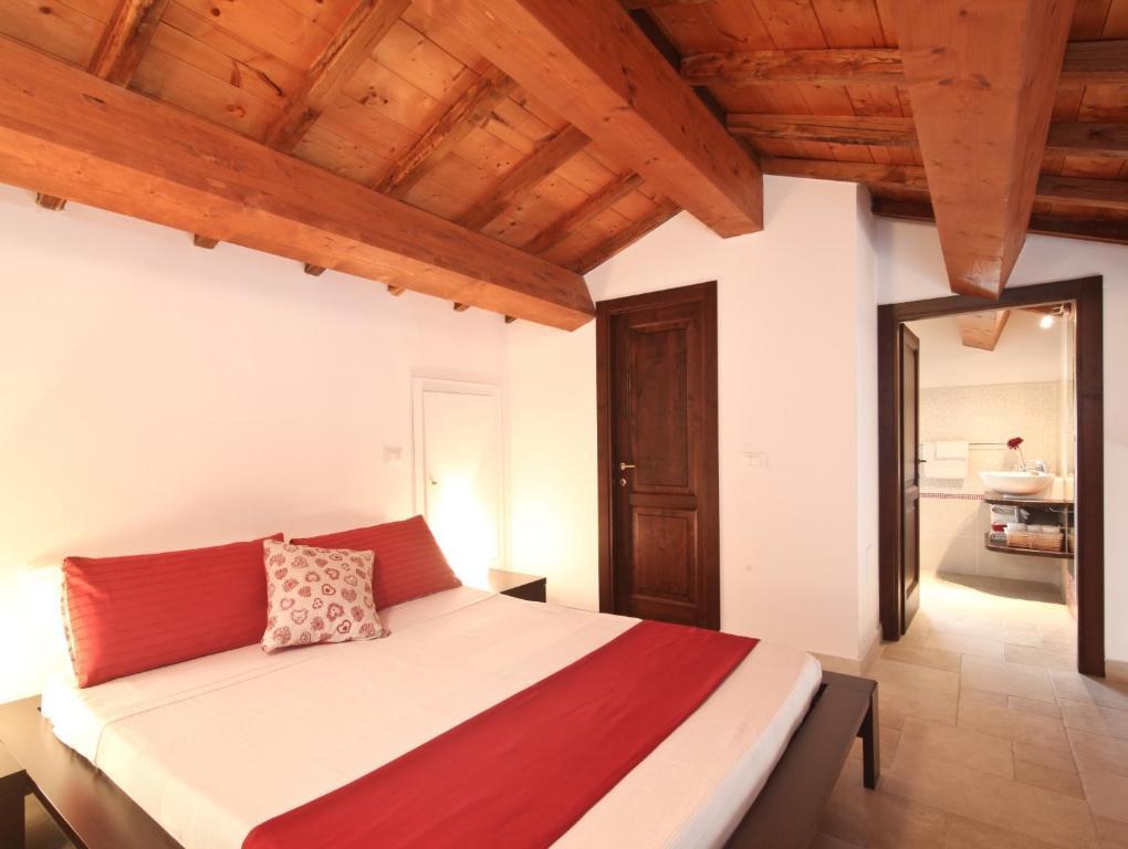Agriturismo Il Vecchio Mandorlo Perugia Exterior foto